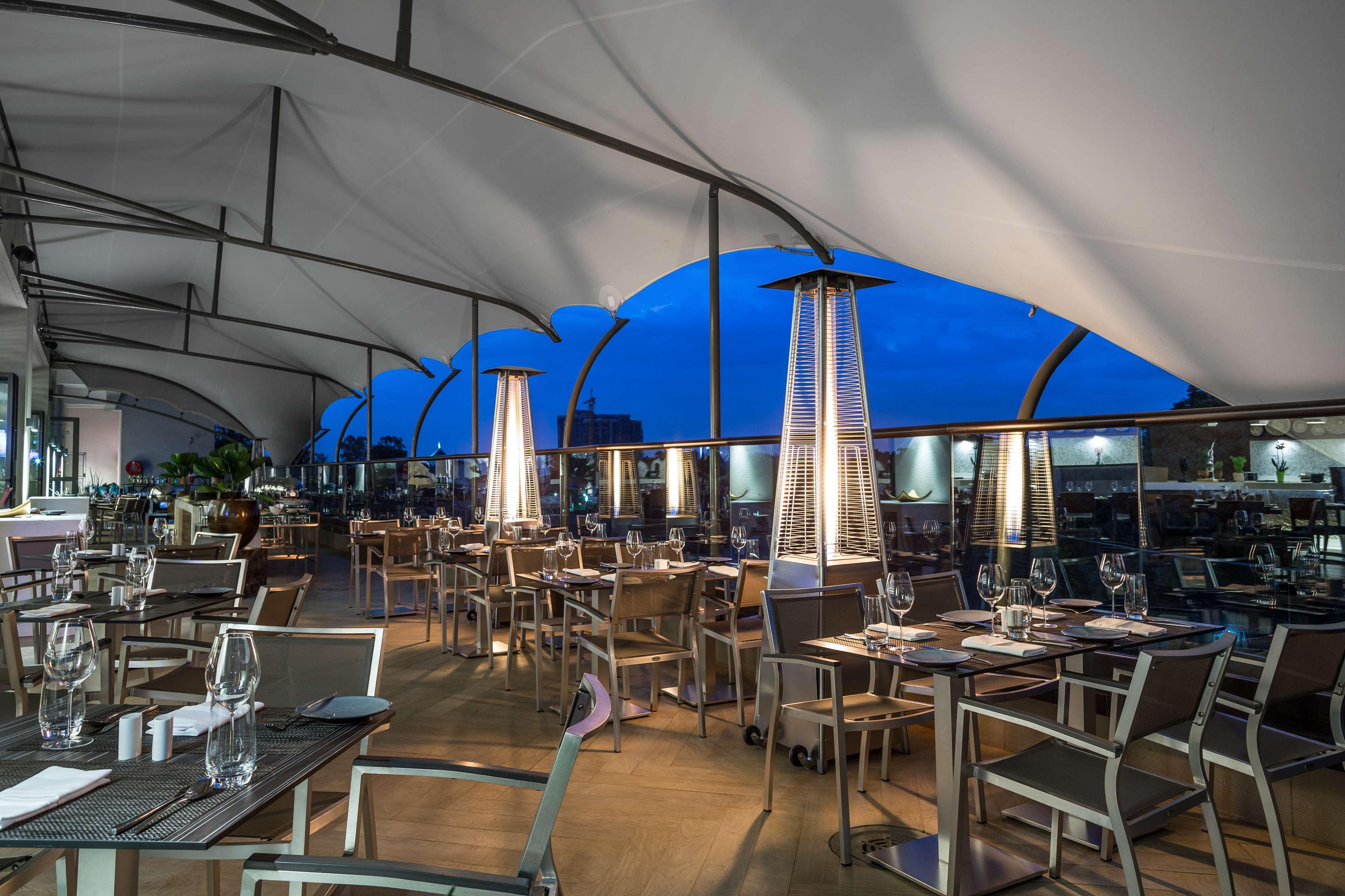 Radisson Blu Hotel, Nairobi Upper Hill エクステリア 写真